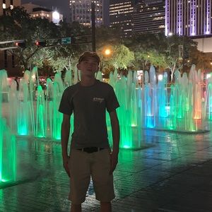 Meet your Posher, Jordan